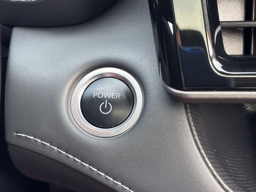 2024 Toyota Highlander Hybrid XLE