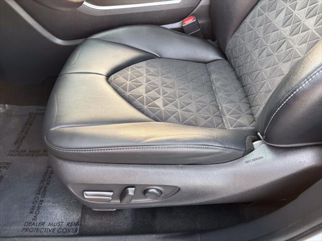2024 Toyota Highlander Hybrid XLE