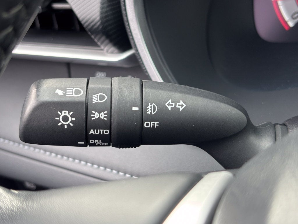 2025 Toyota Highlander XSE