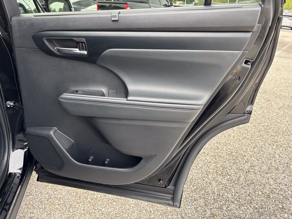 2025 Toyota Highlander XSE