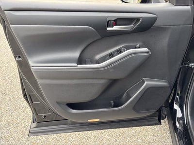 2025 Toyota Highlander XSE