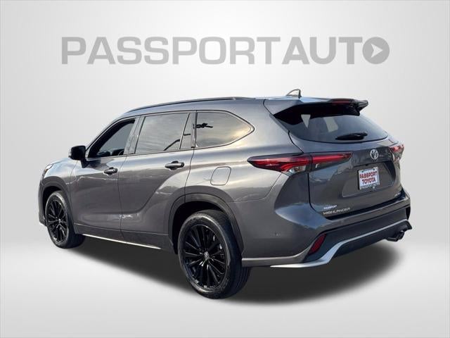 2025 Toyota Highlander XSE