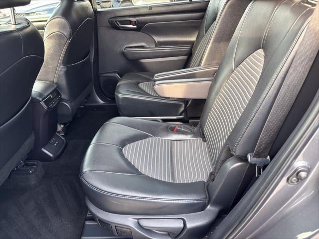 2025 Toyota Highlander XSE