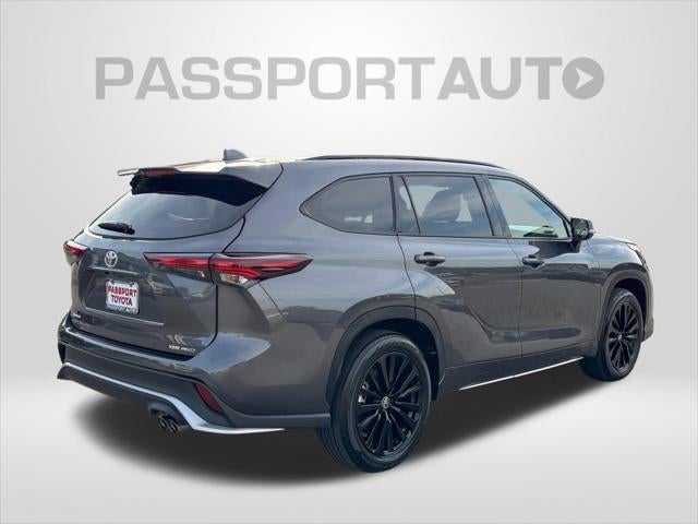 2025 Toyota Highlander XSE
