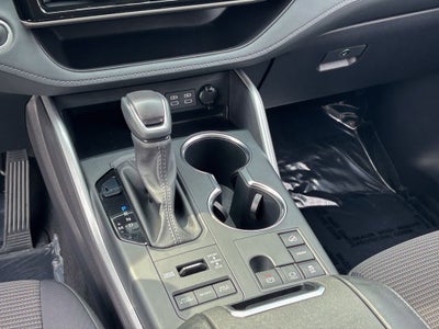 2025 Toyota Highlander LE