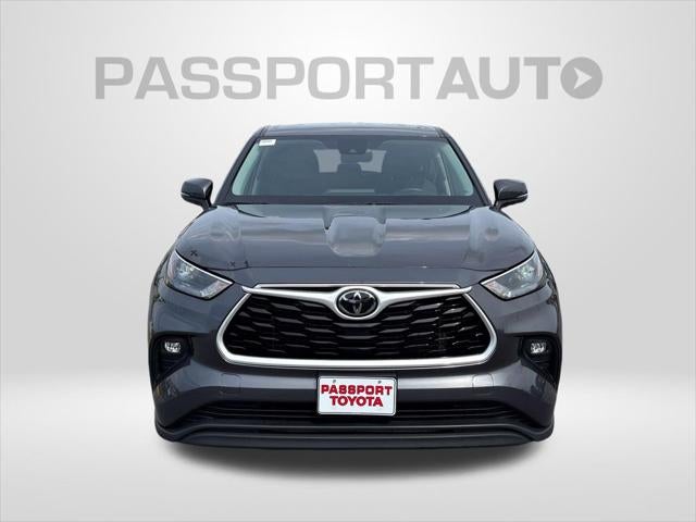 2025 Toyota Highlander LE