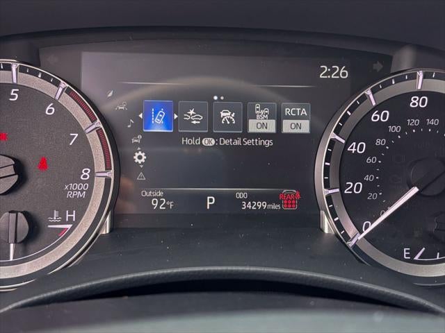 2025 Toyota Highlander LE