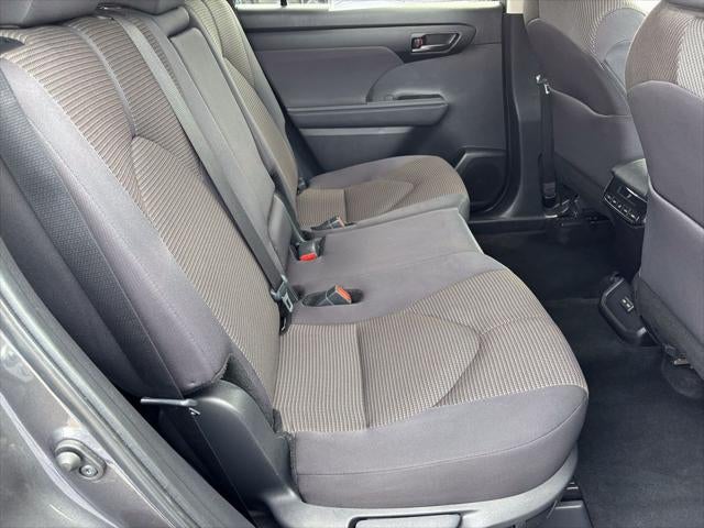 2025 Toyota Highlander LE