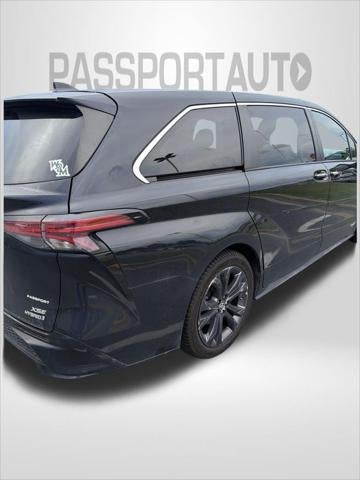 2021 Toyota Sienna XSE 7 Passenger