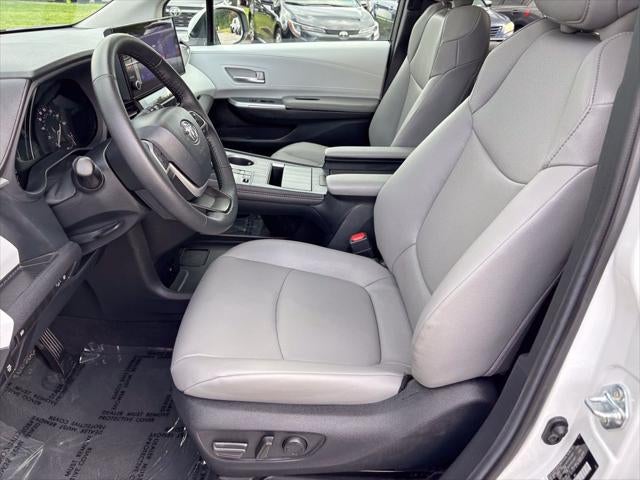 2026 Toyota Sienna XLE 8 Passenger