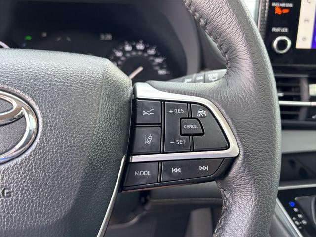 2026 Toyota Sienna XLE 8 Passenger