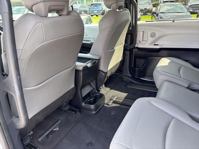 2026 Toyota Sienna XLE 8 Passenger