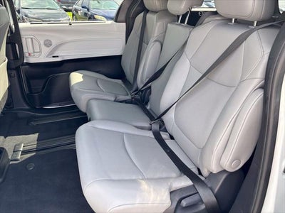 2026 Toyota Sienna XLE 8 Passenger