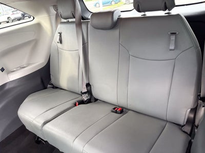 2024 Toyota Sienna XLE 8 Passenger