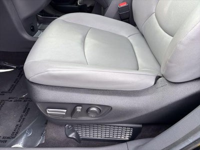 2024 Toyota Sienna XLE 8 Passenger