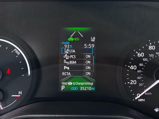 2024 Toyota Sienna XLE 8 Passenger