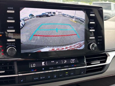2024 Toyota Sienna XLE 8 Passenger
