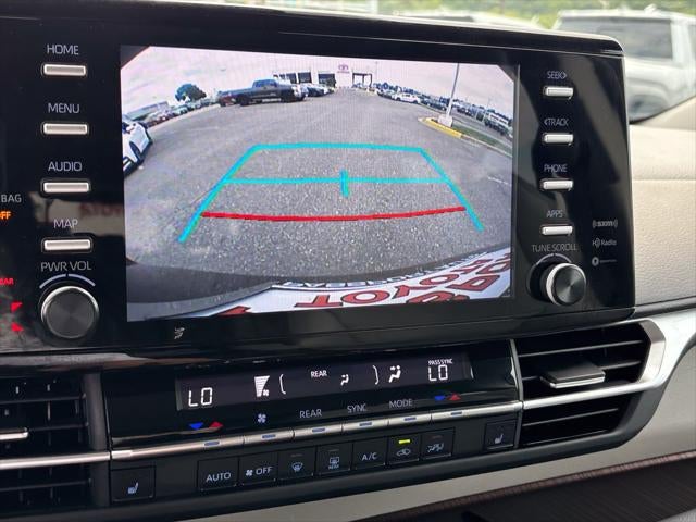 2024 Toyota Sienna XLE 8 Passenger