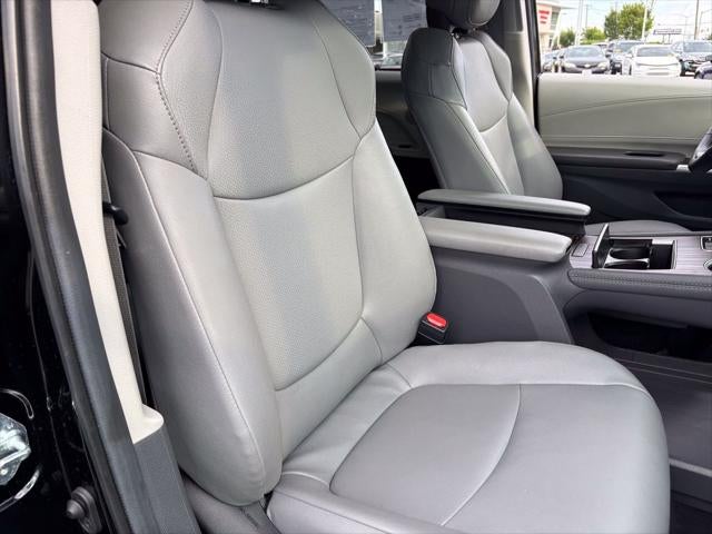 2024 Toyota Sienna XLE 8 Passenger