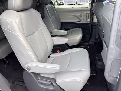 2024 Toyota Sienna XLE 8 Passenger