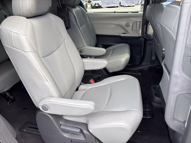 2024 Toyota Sienna XLE 8 Passenger
