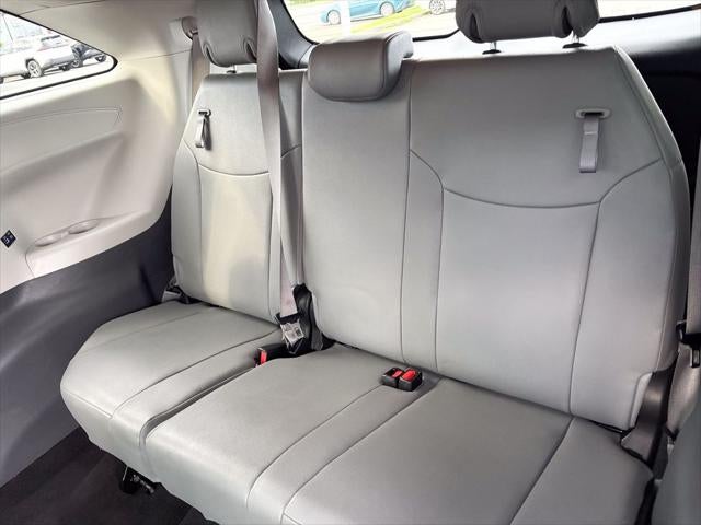2024 Toyota Sienna XLE 8 Passenger