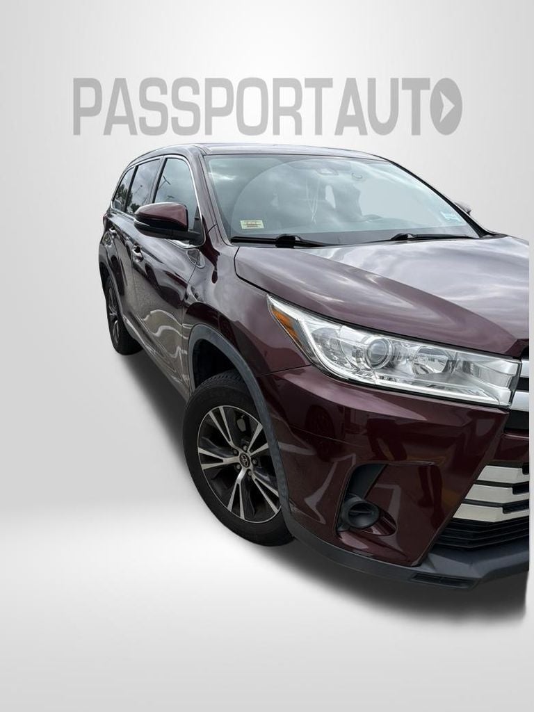 2019 Toyota Highlander LE