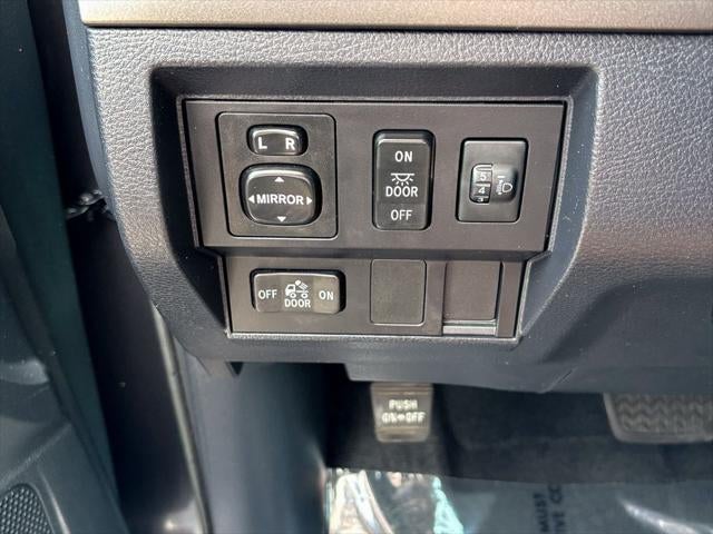 2017 Toyota Tundra SR5 4.6L V8