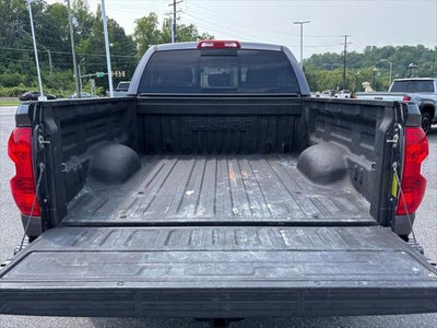2017 Toyota Tundra SR5 4.6L V8