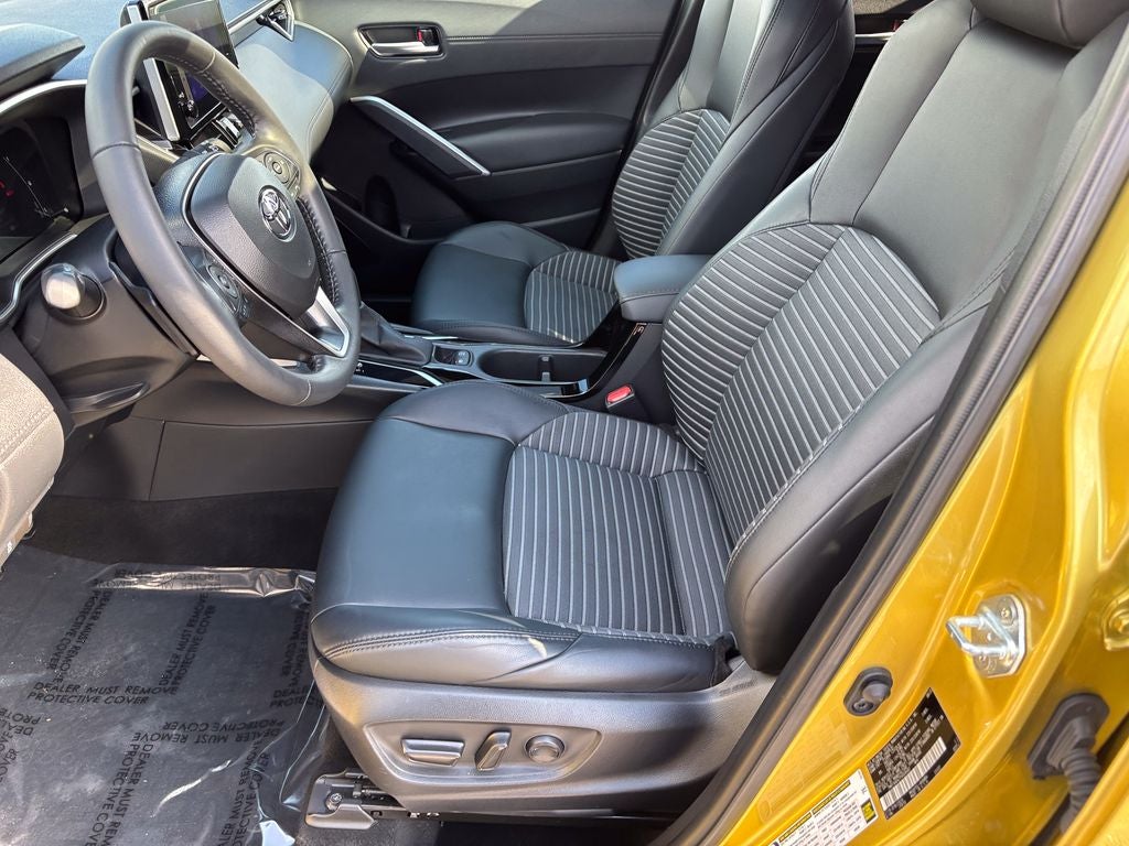 2023 Toyota Corolla Cross Hybrid XSE