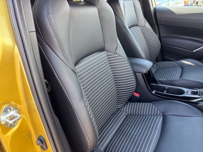 2023 Toyota Corolla Cross Hybrid XSE