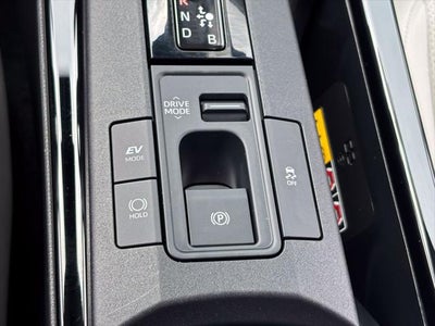 2024 Toyota Prius XLE