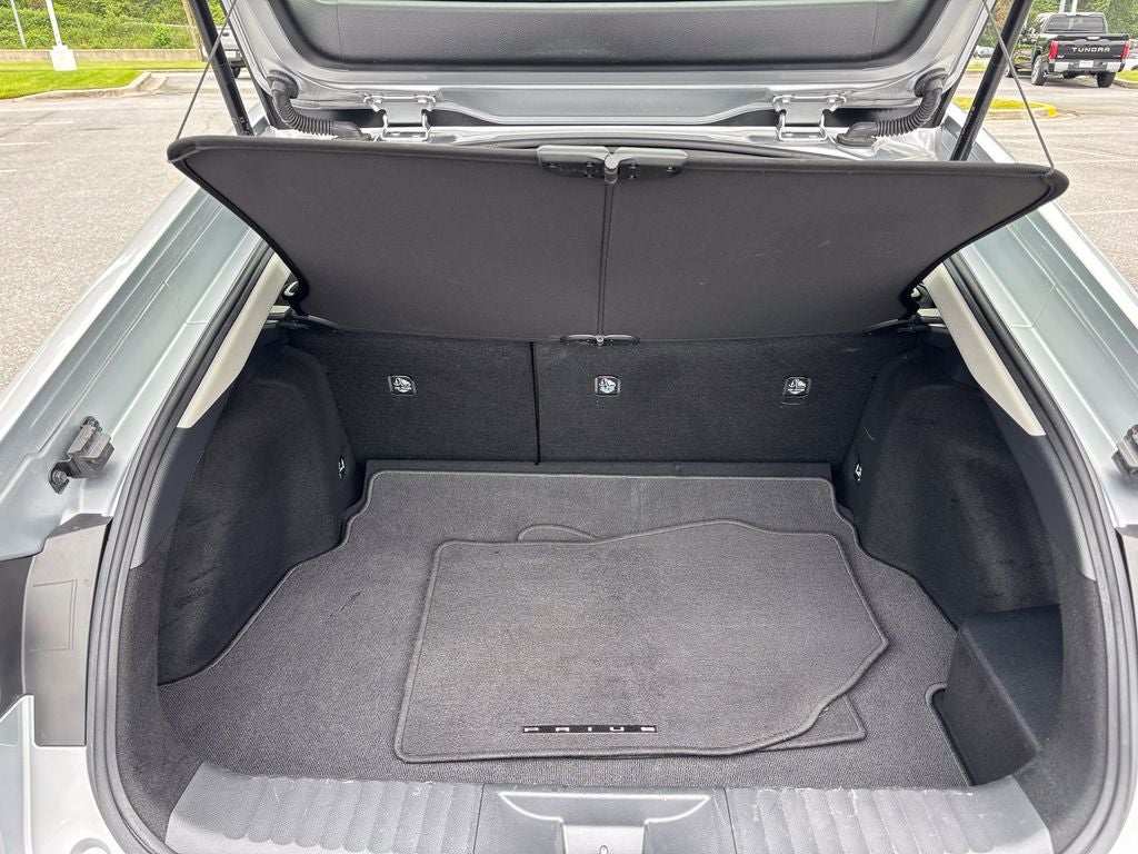 2025 Toyota Prius LE