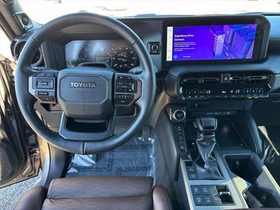 2025 Toyota Land Cruiser 4WD