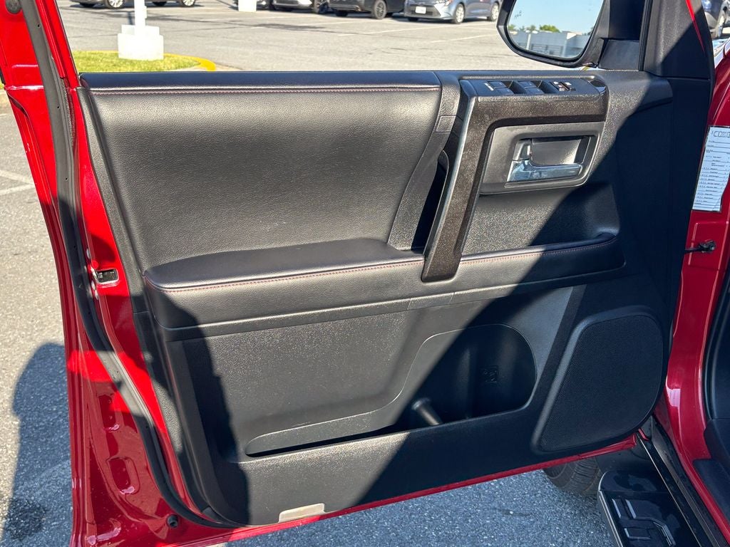 2024 Toyota 4Runner TRD Off-Road