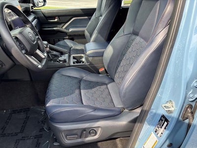 2025 Toyota 4Runner i-FORCE MAX Hybrid Platinum