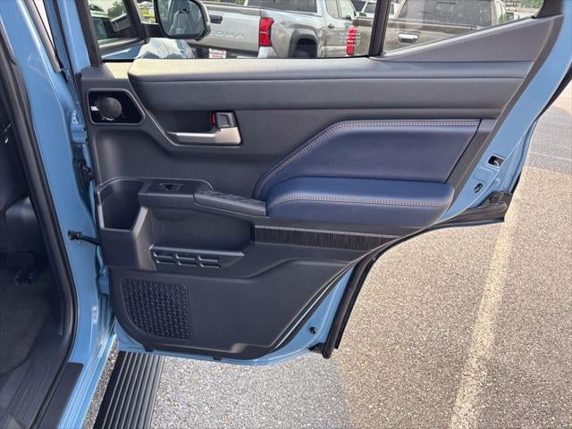 2025 Toyota 4Runner i-FORCE MAX Hybrid Platinum