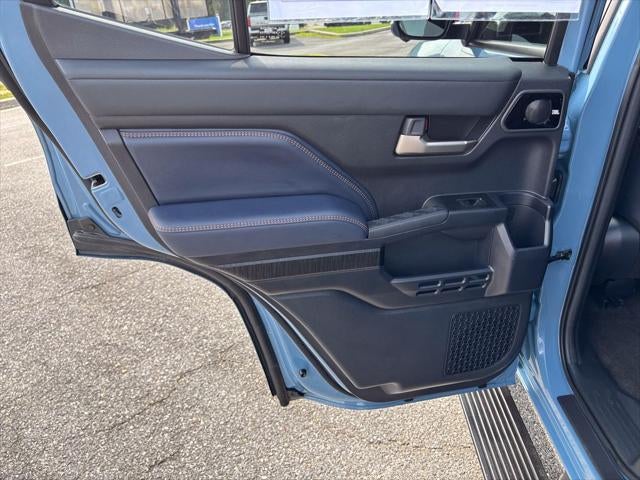 2025 Toyota 4Runner i-FORCE MAX Hybrid Platinum