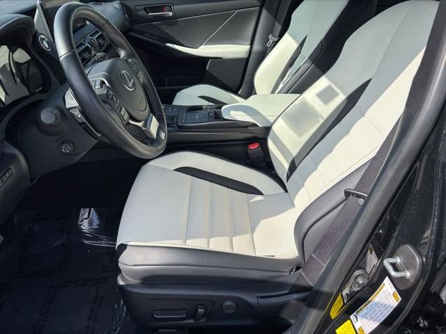 2025 Lexus IS 350 F SPORT