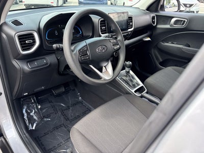 2025 Hyundai Venue SE