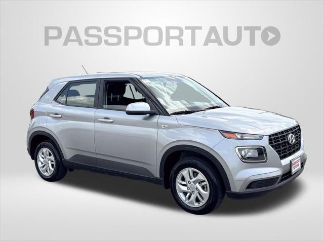 2025 Hyundai Venue SE