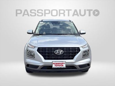 2025 Hyundai Venue SE