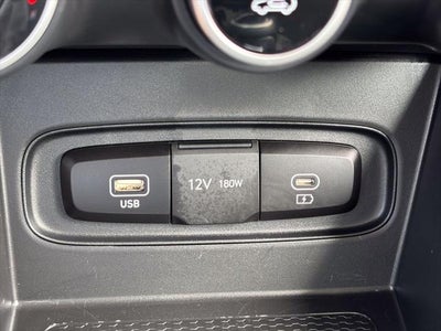 2025 Hyundai Venue SE