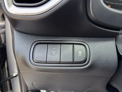 2025 Hyundai Venue SE