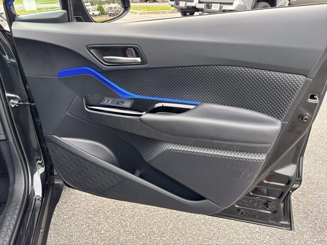 2021 Toyota C-HR XLE